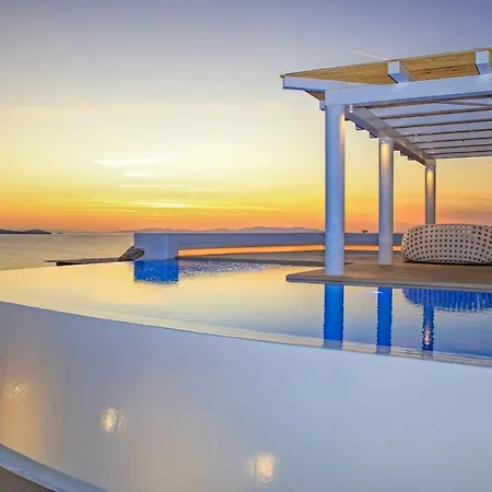 Vogue Mykonos Villa *